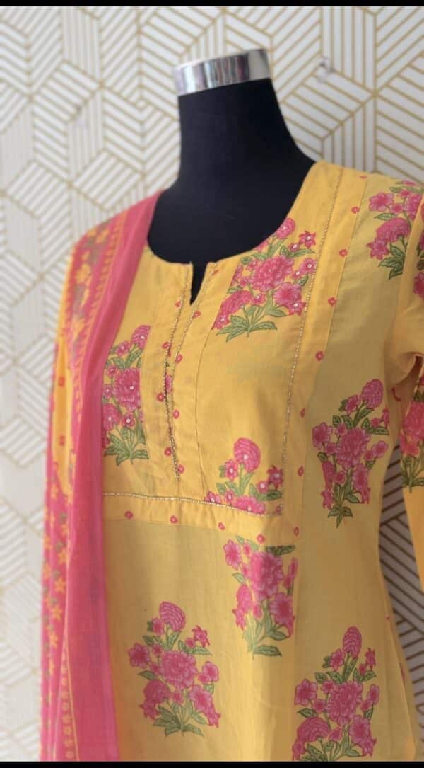 3 Pcs Cotton Side slit kurtis with bottom and Dupatta with elegant works/2181