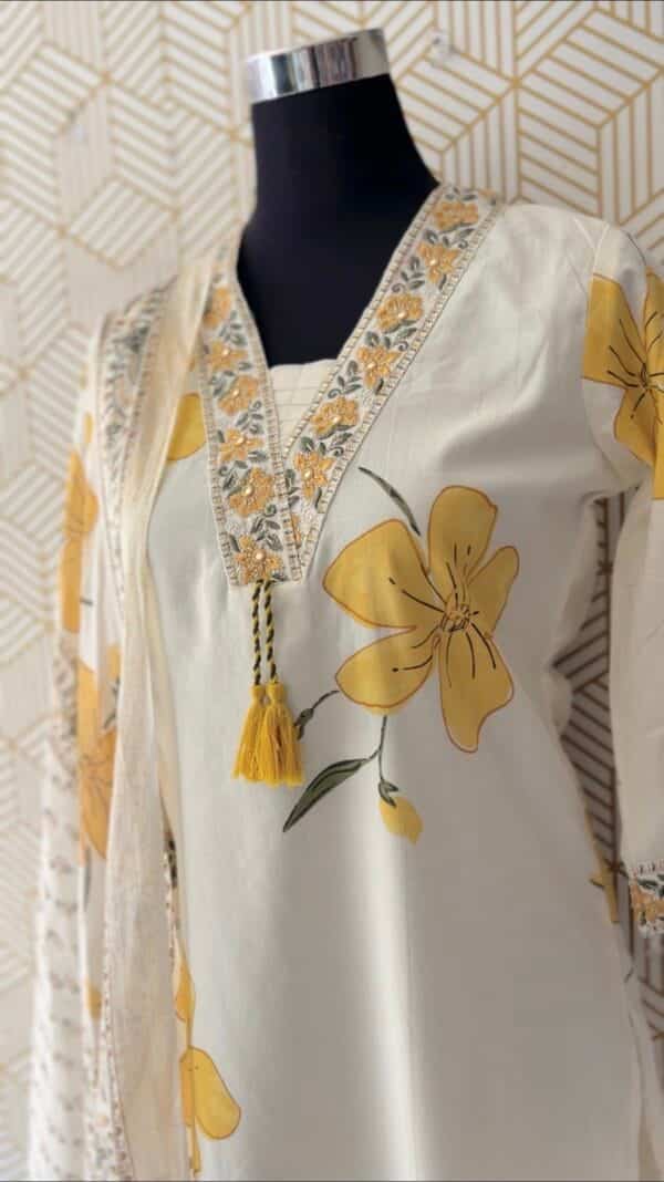 3 Pcs Cotton Side slit kurtis with bottom and Dupatta/2365 - Image 6