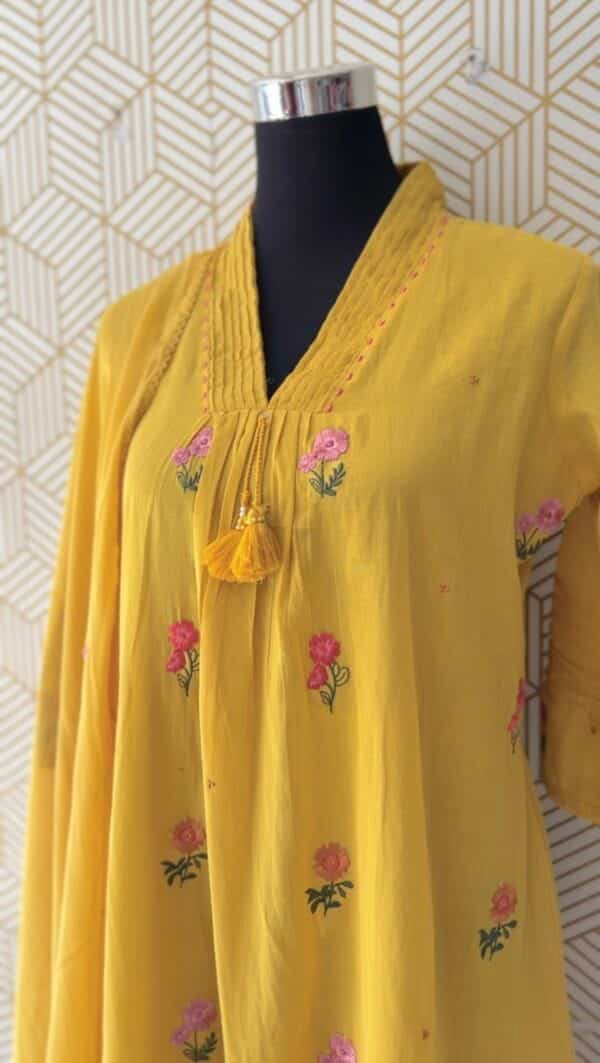 3 Pcs Mul Cotton Aline kurtis with bottom and Dupatta/2381 - Image 4