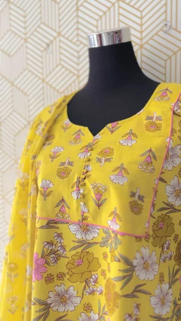 3 Pcs Cotton Side slit kurtis with bottom and Dupatta/2375 - Image 10