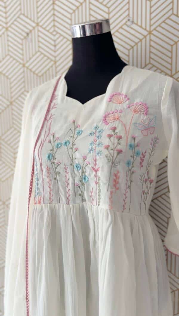3 Pcs Mul Cotton Aline kurtis with bottom and Dupatta/2380 - Image 9