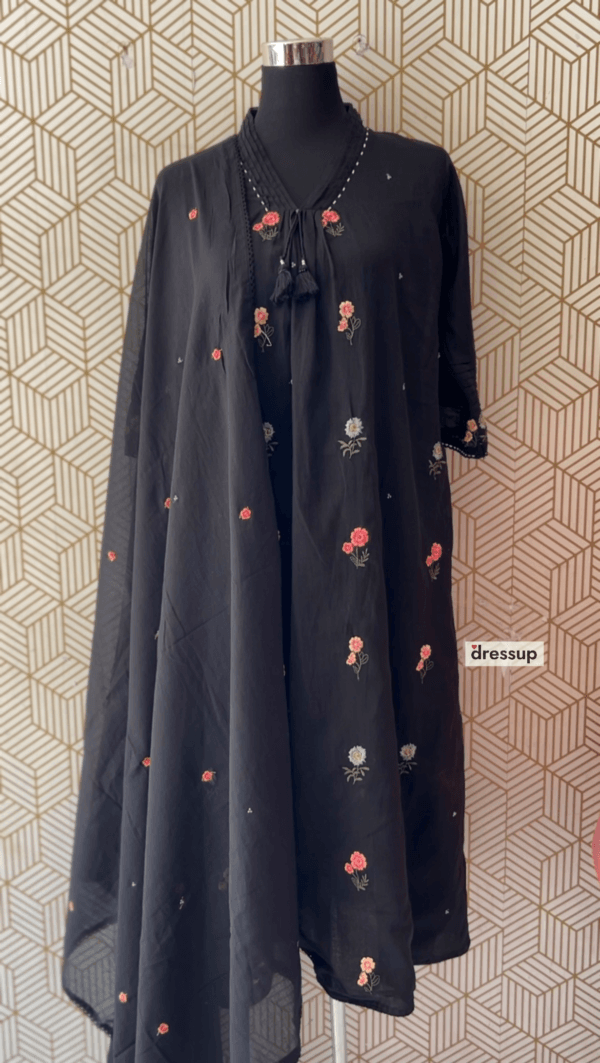 3 Pcs Mul Cotton Aline kurtis with bottom and Dupatta/2381 - Image 5