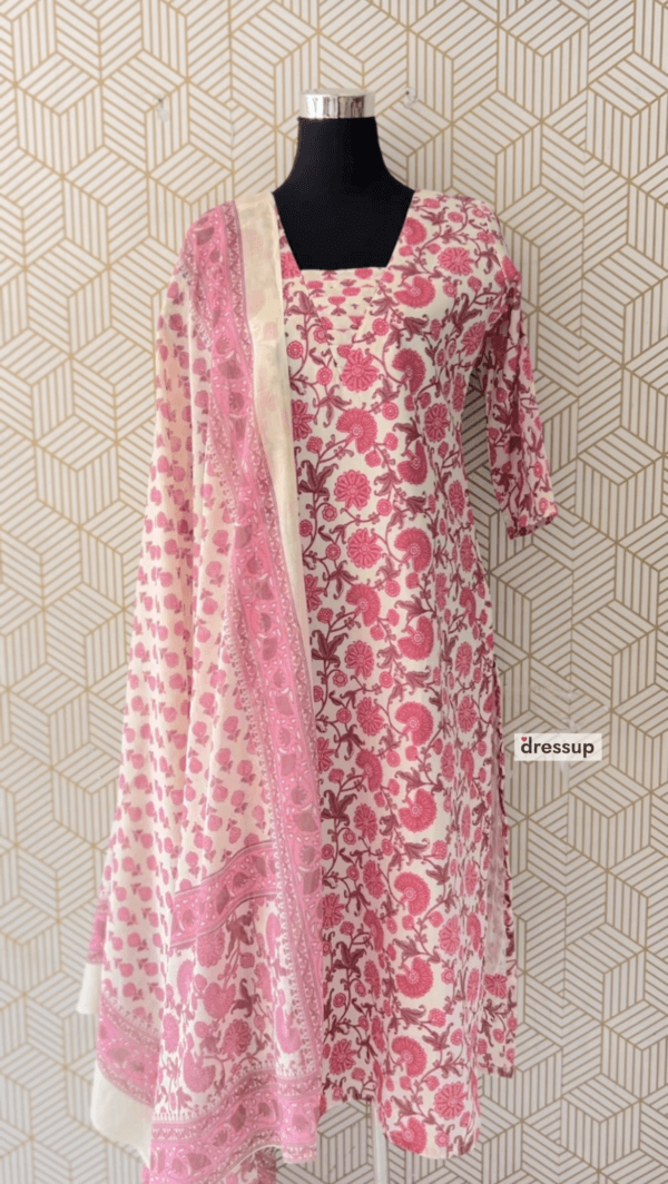3 Pcs Cotton Side slit kurtis with bottom and Dupatta/2376 - Image 4