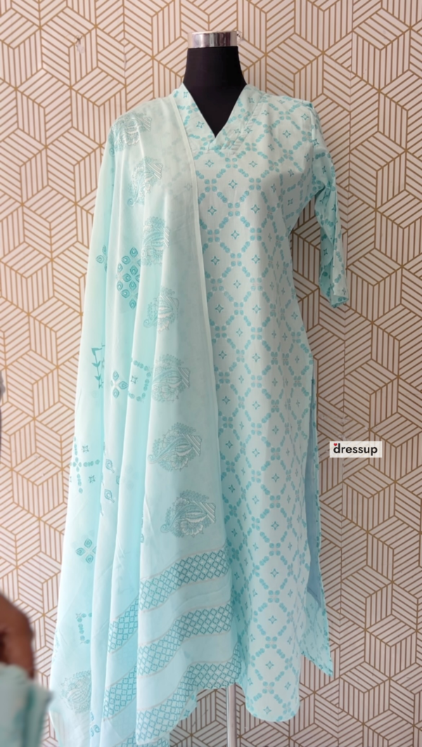 3 Pcs Cotton Side slit kurtis with bottom and Dupatta/2343 - Image 2