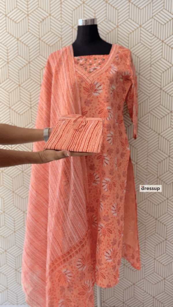 3 Pcs Cotton Side slit kurtis with bottom and Dupatta elegant mirror works/2368 - Image 6
