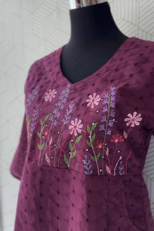 Cotton Hakoba Aline Tops with beautiful thread embroidery works/2949
