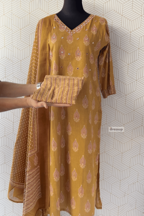 3 Pcs Cotton side slitted kurtis with bottom and Dupatta/2922