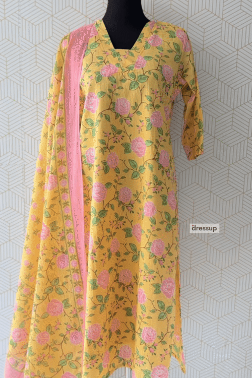3 Pcs Cotton side slitted kurtis with bottom and Dupatta/2915