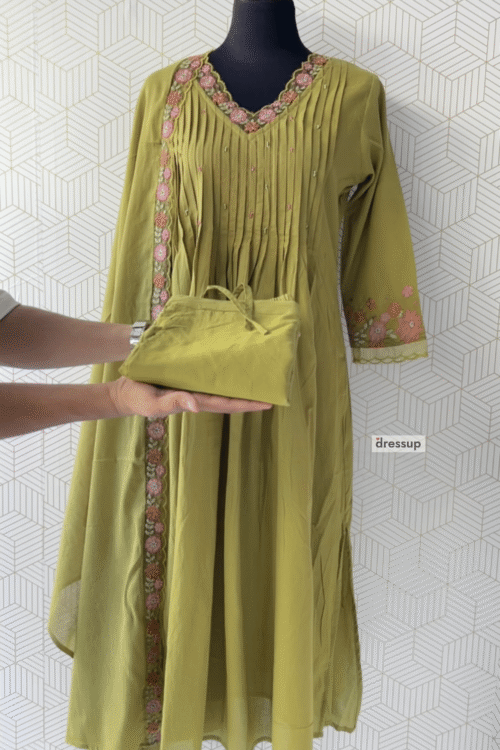 3 Pcs kurtis with bottom and Dupatta/2871