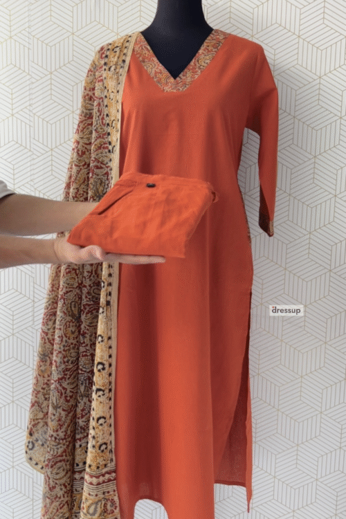 3 Pcs Cotton side slitted kurtis with bottom and Kalamkari Dupatta/2666