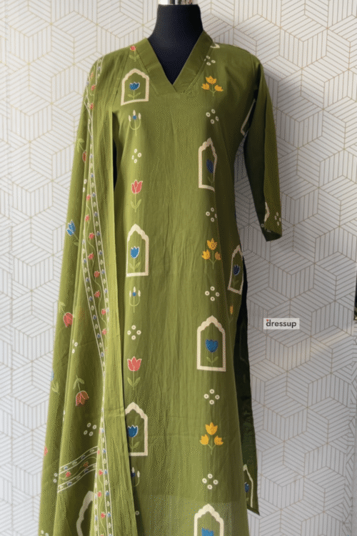 3 Pcs Cotton side slitted kurtis with bottom and Dupatta/3039