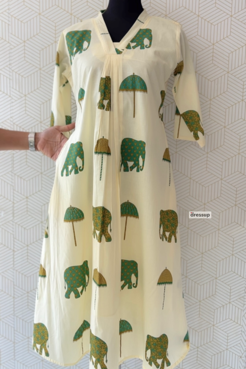 2 Pcs Cotton printed Aline Top and bottom/3182
