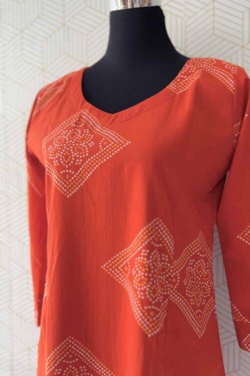 2 Pcs Cotton floral printed side slitted kurtis and bottom/3271