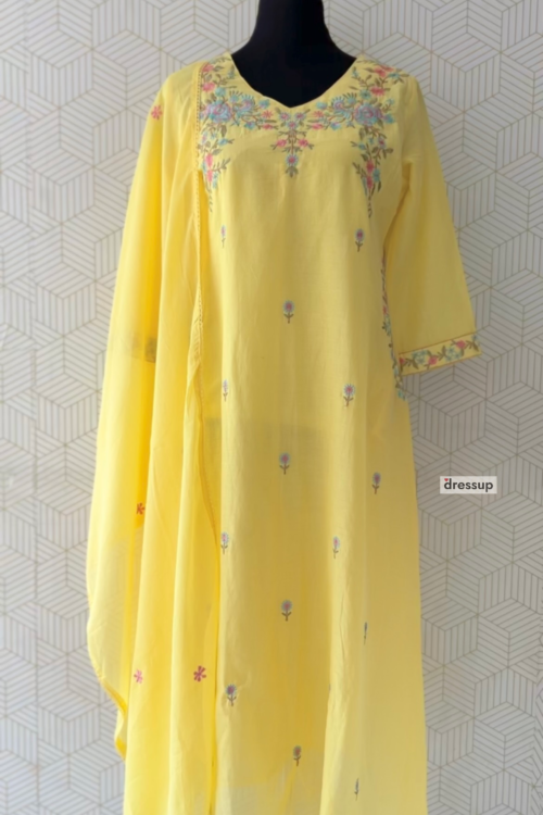 3 Pcs Mul Cotton Aline kurtis with bottom and Dupatta/3252