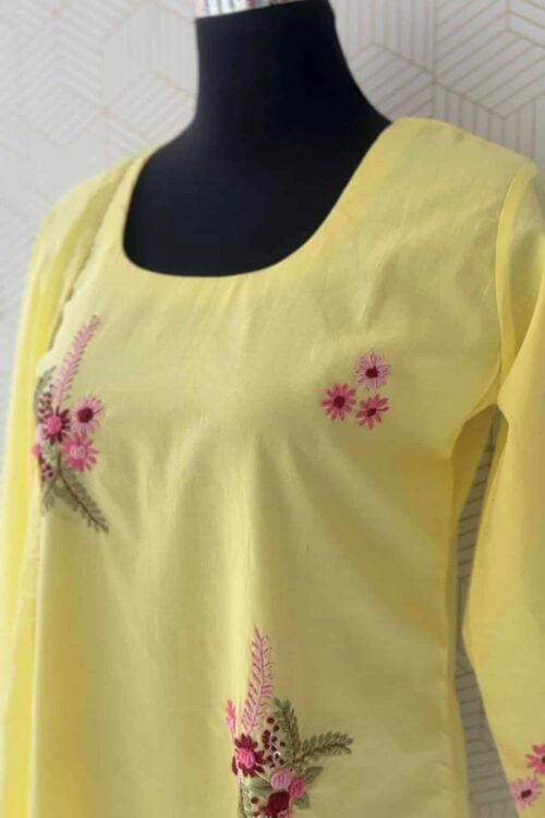 3 Pcs Floral Embroidered Cotton side slitted kurtis with bottom and Dupatta/3574