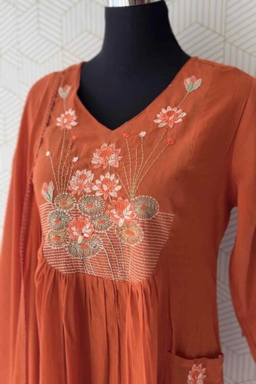 3 Pcs Mul Cotton Aline kurtis with bottom and Dupatta/3576