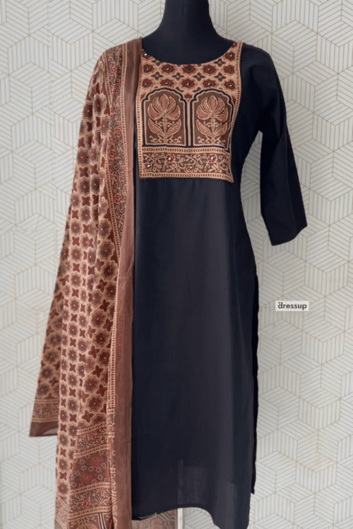 3 Pcs Cotton side slitted kurtis with bottom and Dupatta/3643