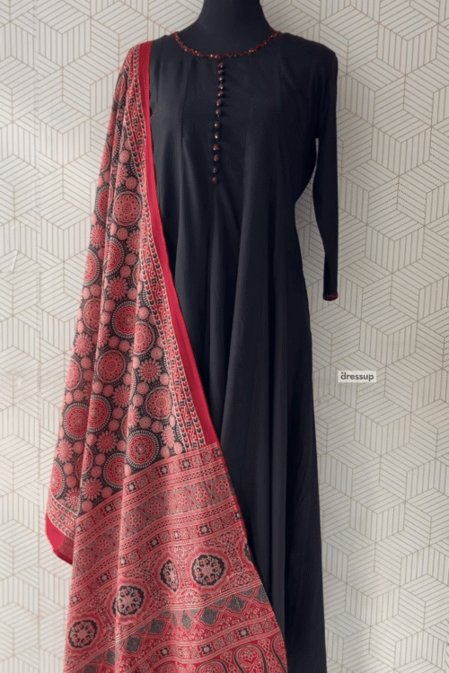 3 piece Pleated Kurti Set with Ajrakh Print Dupatta/2932