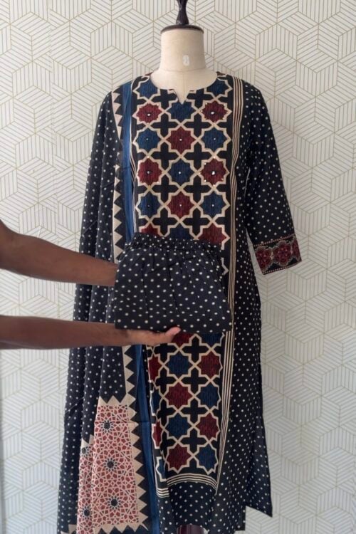 3 Pcs Cotton side slitted kurtis with bottom and Dupatta/3583