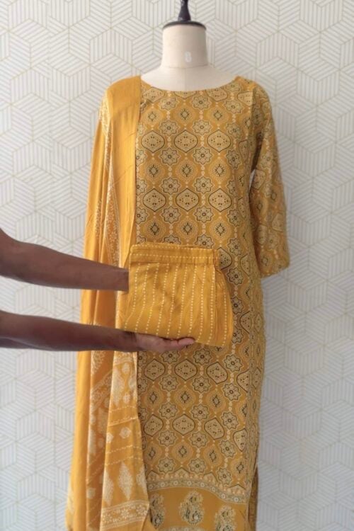 3 Pcs Rayon side slitted kurtis with bottom and Dupatta/3694