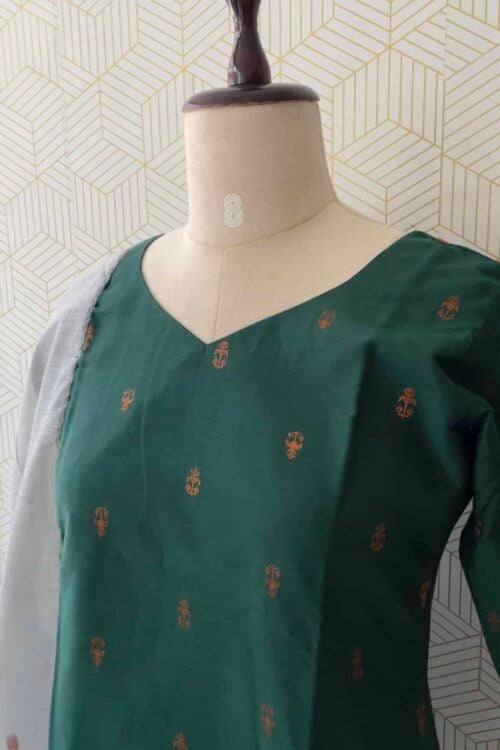 3 Pcs slub fabric side slitted kurtis with bottom and Dupatta/3813